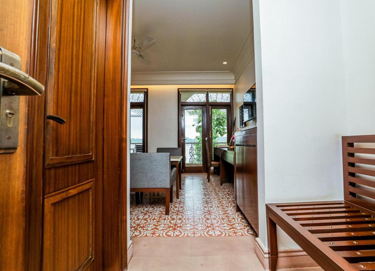 Saptapuri By Royal Orchid Hotels Limited Varanasi Exteriör bild